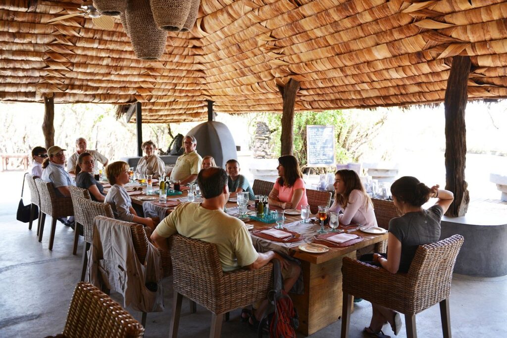 andbeyond-grumeti-serengeti Dinning